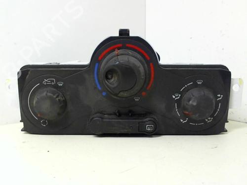 Used Climate control RENAULT KANGOO Express (FW0/1_) 1.5 dCi 75 (FW07, FW10, FW04) (75 hp) 20957272