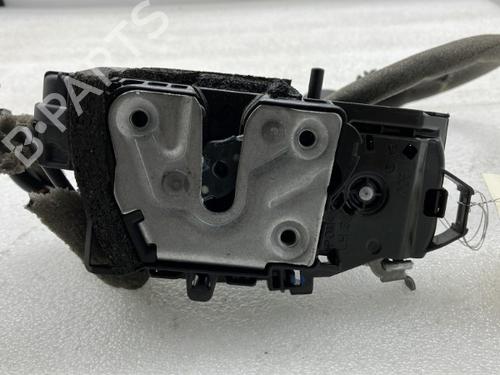 Used Rear left lock RENAULT CLIO V (B7_) 1.5 Blue dCi 85 (B7AG) (86 hp) 20943746