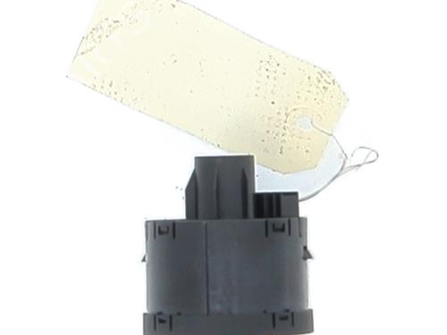 Used Switch Switch VW POLO VI (AW1, BZ1, AE1) 1.6 TDI (95 hp) 28476830 28476830