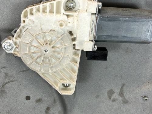 Front right window mechanism MERCEDES-BENZ A-CLASS (W169) A 160 CDI (169.006, 169.306) | BP20950168C23