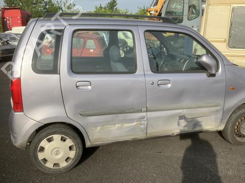 Front left quarter glass OPEL AGILA (A) (H00) 1.2 16V (F68) | BP20944684C111 