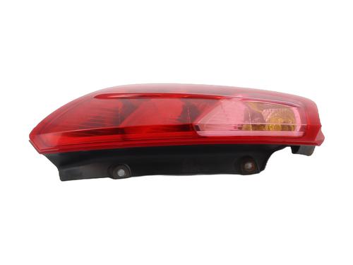 Farolim esquerdo Farolim esquerdo FIAT GRANDE PUNTO (199_) 1.2 (65 hp) 22024468 22024468