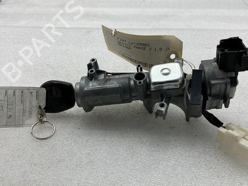 Used Ignition barrel FIAT SEDICI (189_) 1.9 D Multijet (120 hp) 20962311