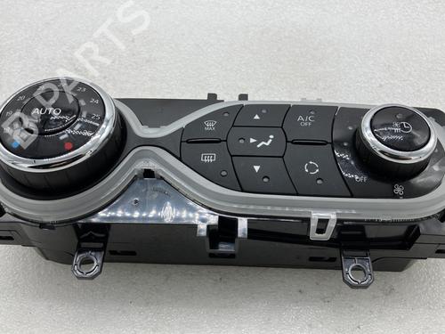 Used Climate control RENAULT ZOE (BFM_) ZOE (92 hp) 20967876