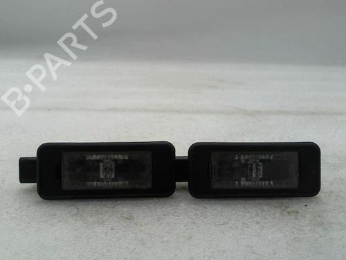 Used Licence plate light PEUGEOT 208 I (CA_, CC_) 1.6 HDi / BlueHDi 75 (75 hp) 20964575