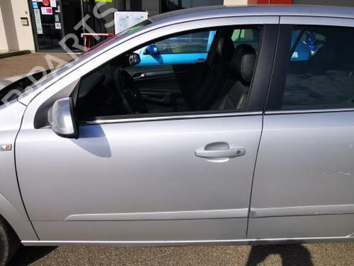 Używane Zamek drzwi przednich lewych OPEL ASTRA H (A04) 1.9 CDTI 16V (L48) (120 hp) 20951486