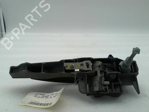 Venstre foran utvendig håndtak CITROËN C4 I (LC_) 1.6 HDi (90 hp) 20941544