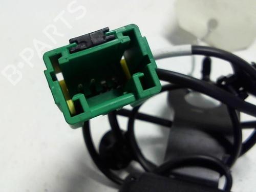 Used Seat buckle MITSUBISHI OUTLANDER II (CW_W) 2.0 DI-D (CW8W) (140 hp) 20965781