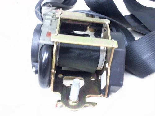 Rear center seatbelt FIAT ULYSSE (179_) 2.0 JTD | BP22020260I27 