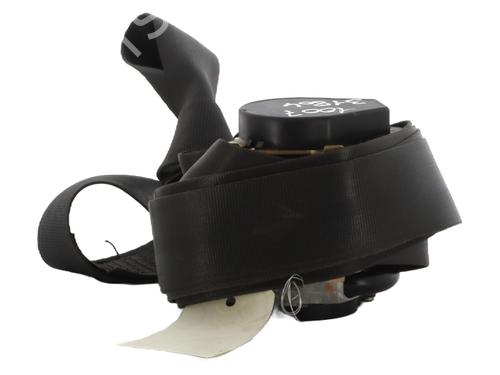 front-left-seatbelt-peugeot-1007-km_-2005-34574375 main image