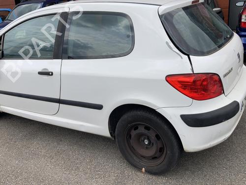 Rear left quarter glass PEUGEOT 307 (3A/C) 1.6 HDi | BP20939778C93 