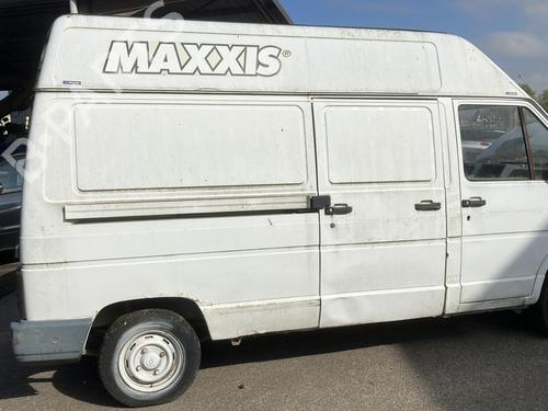 Front left quarter glass RENAULT TRAFIC Van (T_, P_, V_) 2.1 D | BP22023802C111 