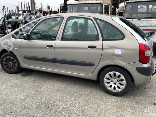 Left front fenders CITROËN XSARA PICASSO (N68) 1.6 16V | BP23200659C41 