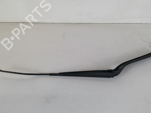Used Front windshield wiper arm RENAULT TWINGO III (BCM_, BCA_) 1.0 SCe 70 (71 hp) 20940480
