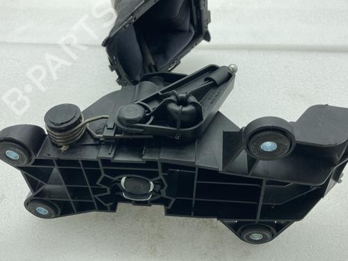 Used Gear lever Gear lever FORD FIESTA VI (CB1, CCN) 1.4 TDCi (70 hp) 21259947 21259947