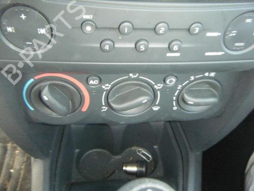 Used Climate control RENAULT CLIO II (BB_, CB_) 1.5 dCi (B/CB3M) (64 hp) 20948887
