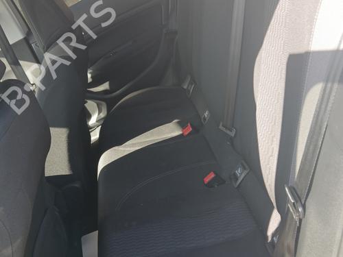 Sæde Bagtil PEUGEOT 308 II (LB_, LP_, LW_, LH_, L3_) 1.2 THP 110 (110 hp) 33021363