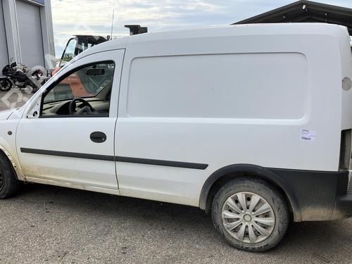 Højre forlygte OPEL COMBO Box Body/MPV 1.7 DI 16V | BP20944604C29 