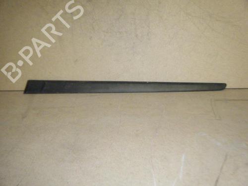 Used Door moulding trim FORD ESCORT VI Turnier (GAL, ANL) 1.4 (75 hp) 22020129
