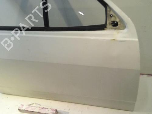Used Right front door Right front door VW POLO II (86C, 80) 1.0 (40 hp) 22021378 22021378