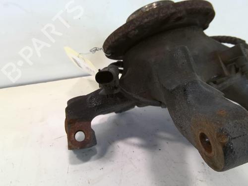 Fusée avant gauche OPEL CORSA E (X15) 1.4 (08, 68) (90 hp) 20968778