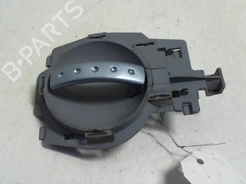 Used Rear right interior door handle Rear right interior door handle 20946940 20946940