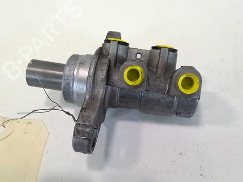 Used Brake master cylinder Brake master cylinder CHEVROLET AVEO Hatchback (T300) 1.3 D (75 hp) 20944230 20944230