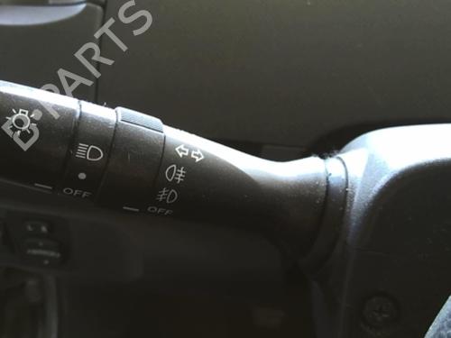 Used Switch TOYOTA YARIS (_P9_) 1.4 D-4D (NLP90_, NLP90R) (90 hp) 20947441