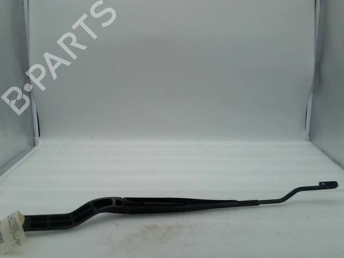 Used Front windshield wiper arm OPEL VECTRA C Estate (Z02) 3.0 V6 CDTI (F35) (177 hp) 20953415