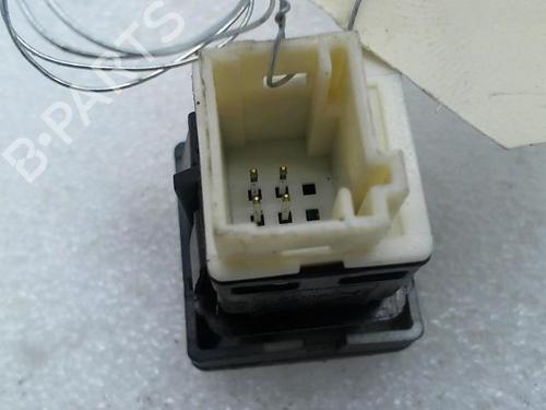 Used Switch Switch PEUGEOT PARTNER Box Body/MPV 1.6 HDi 16V (90 hp) 20964686 20964686