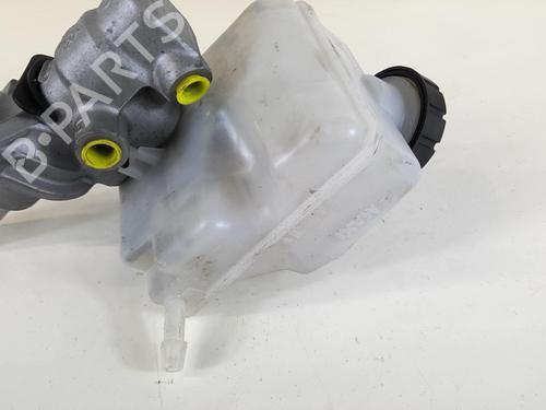 Used Brake master cylinder Brake master cylinder RENAULT TWINGO III (BCM_, BCA_) 1.0 SCe 70 (71 hp) 20955805 20955805