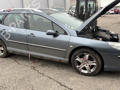 Right front fog light PEUGEOT 407 SW (6E_, 6D_) 2.0 HDi 135 | BP30122530C31