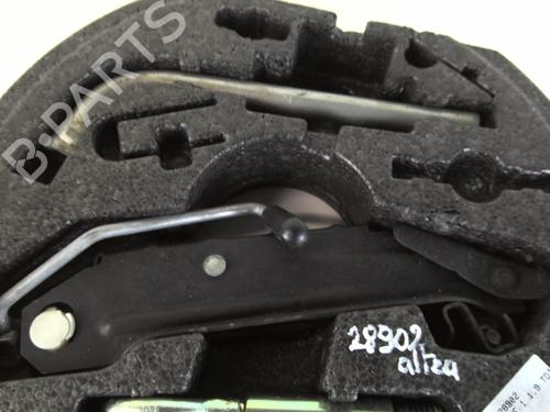 Used Jack Kit Jack Kit SEAT ALTEA (5P1) 1.9 TDI (105 hp) 20945019 20945019