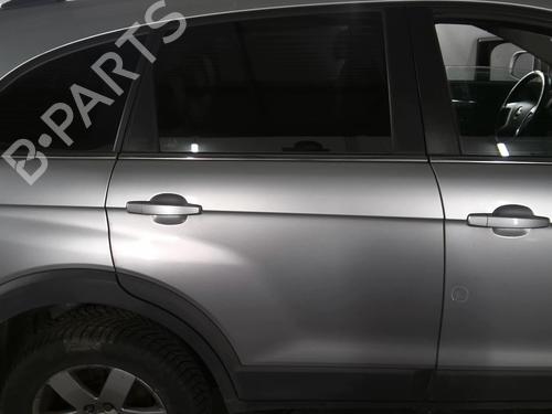 Used Right rear door CHEVROLET CAPTIVA (C100, C140) 2.0 D 4WD (150 hp) 23790778