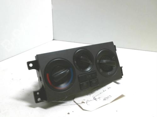 Used Climate control HYUNDAI ELANTRA III (XD) 2.0 CRDi (113 hp) 20958131