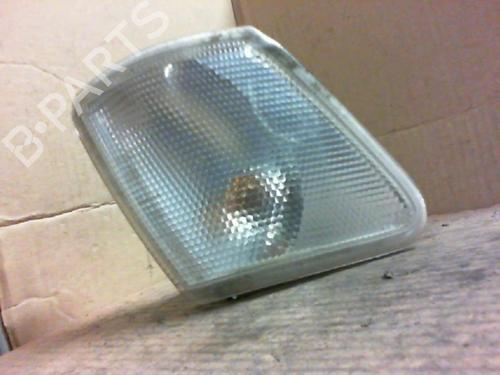 Used Right front indicator FORD FIESTA III (GFJ) 1.4 (71 hp) 22031533