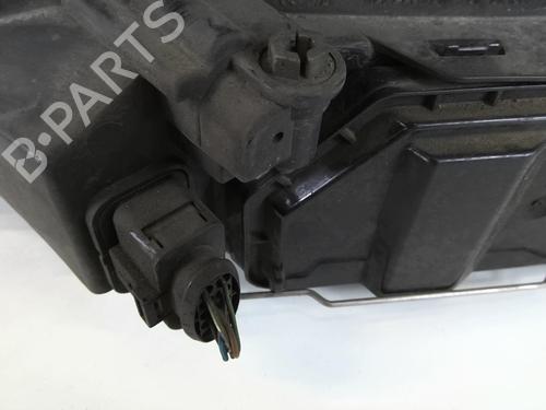Faro derecho FORD FOCUS I (DAW, DBW) 1.8 Turbo DI / TDDi (90 hp) 20940747