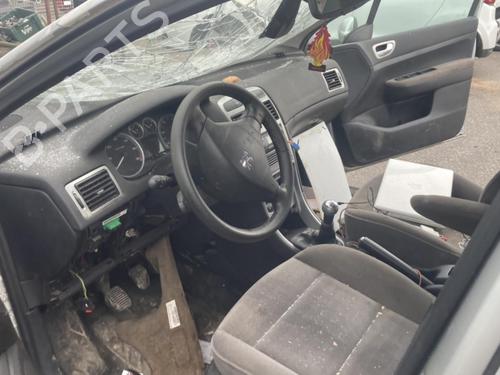 Front right quarter glass PEUGEOT 307 (3A/C) 2.0 HDi 110 | BP20958924C112 