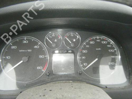 Used Instrument cluster Instrument cluster 20973147 20973147