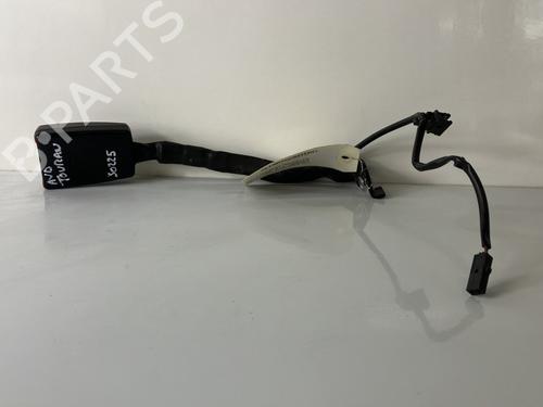 Used Seat buckle VW TOURAN (1T1, 1T2) 1.9 TDI (100 hp) 22349059