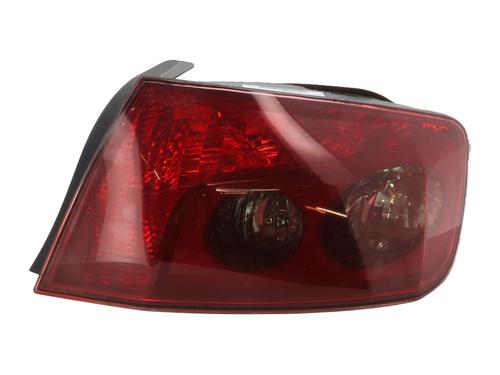 Højre baglygte PEUGEOT 407 (6D_) 2.0 16V (6DRFJC, 6DRFJE, 6DRFJF) (140 hp) 27981681
