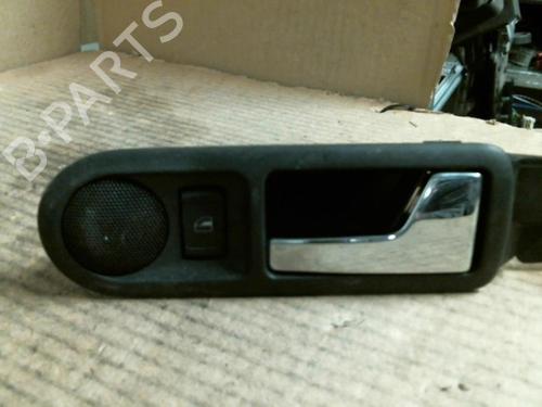 Højre fortil invendig håndtag VW GOLF IV (1J1) 1.9 TDI (90 hp) 25267978