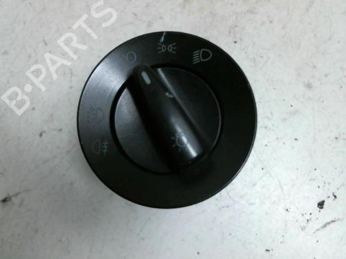 Used Headlight switch SEAT ALHAMBRA (7V8, 7V9) 1.9 TDI (115 hp) 22021875