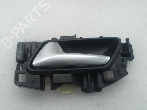 Used Rear left interior door handle Rear left interior door handle PEUGEOT 308 SW II (LC_, LJ_, LR_, LX_, L4_) 1.6 HDi 92 (92 hp) 20968334 20968334
