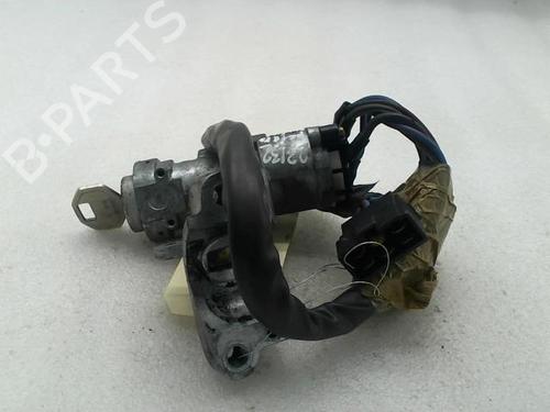 Used Ignition barrel MITSUBISHI PAJERO I (L04_G, L14_G) 2.5 TD (L044G, L049G) (95 hp) 22024493