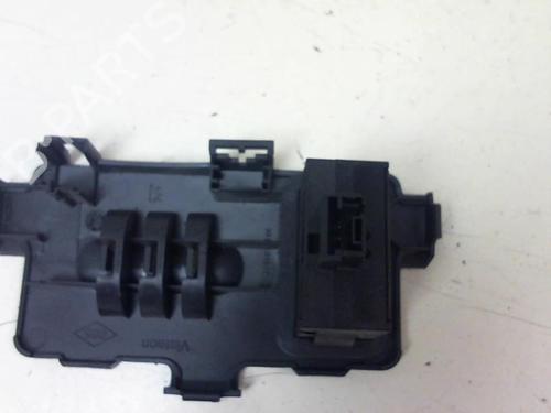 Headlight switch PEUGEOT 3008 I MPV (0U_) 1.6 HDi | BP20943025I24 