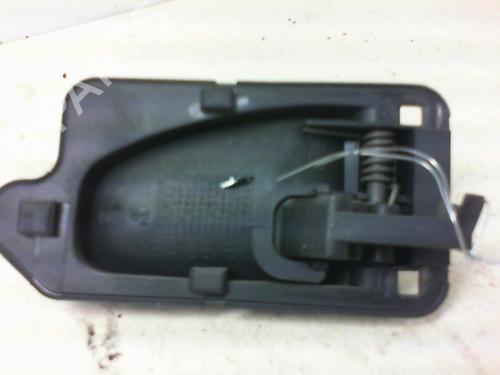 Used Rear left interior door handle Rear left interior door handle CITROËN SAXO (S0, S1) 1.4 VTS (75 hp) 20957651 20957651