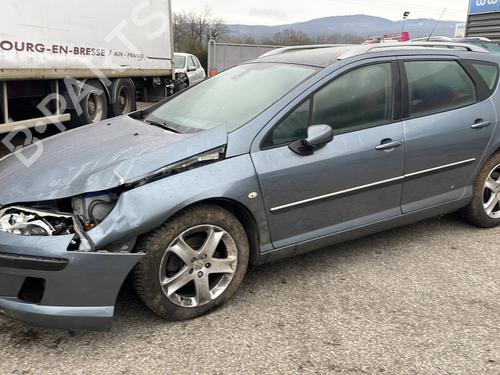 Right front fog light PEUGEOT 407 SW (6E_, 6D_) 2.0 HDi 135 | BP30122530C31