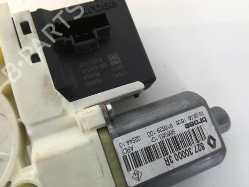 Rudehejsemekanisme Højre bagtil RENAULT MEGANE III Hatchback (BZ0/1_, B3_) 1.9 dCi (BZ0N, BZ0J) (131 hp) 20944861