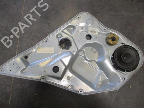 Elevador vidro trás esquerdo SEAT IBIZA III (6L1) 1.4 TDI (70 hp) 31992153